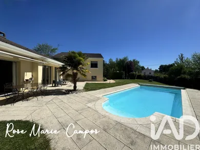 Maison d'architecte à Gourdon (71300)