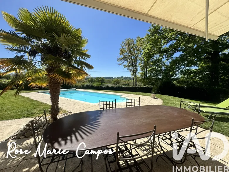 Maison 7 pièces 171 m² · à Gourdon · 171 m² · 399 000 €