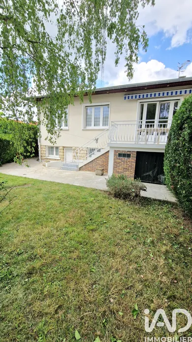 Maison traditionnelle à Arpajon (91290)