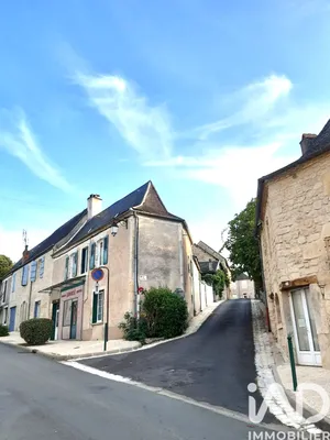 Maison de ville à La Bachellerie (24210)