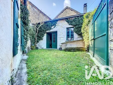 Townhouse in La Bachellerie (24210)