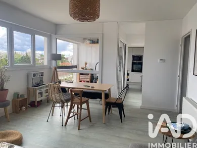 Apartment in Le Bouscat (33110)