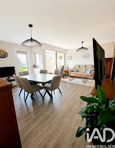Duplex à Mont-Saint-Aignan (76130)