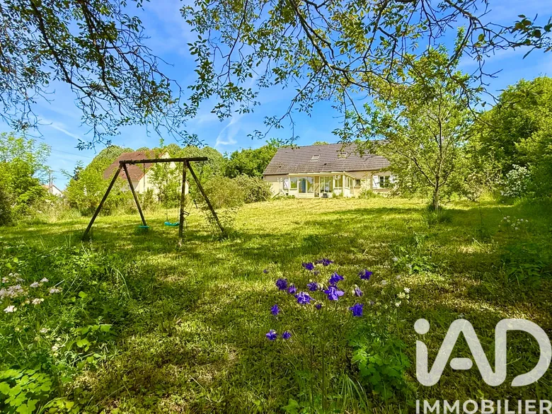 Maison 7 pièces 170 m² · à Cosne-Cours-sur-Loire · 170 m² · 204 300 €