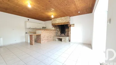 Maison à Saint-Aubin-d'Aubigné (35250)