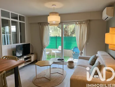 Appartement à Cagnes-sur-Mer (06800)