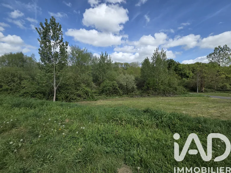 Terrain à bâtir à Beaumont-Louestault (37360) · 49 000 €