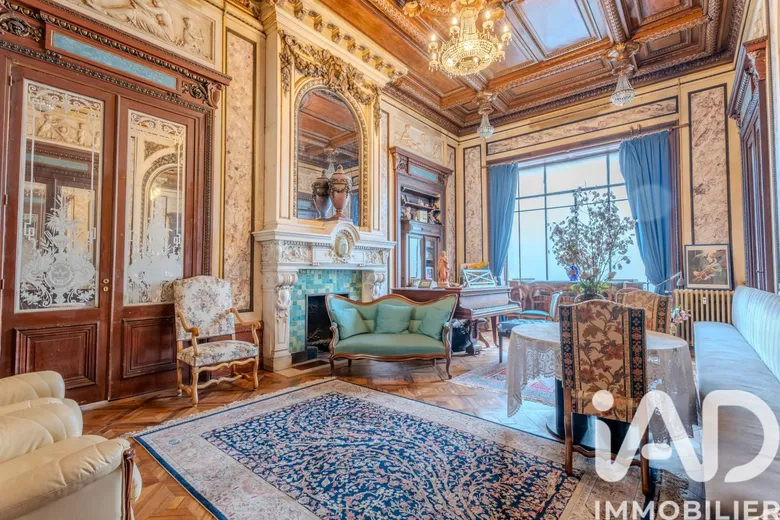 Appartement 5 pièces 182 m² · à Aix-les-Bains · 182,1 m² · 1 035 000 €