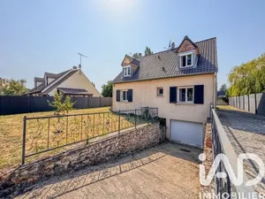 Maison à Auneau (28700)