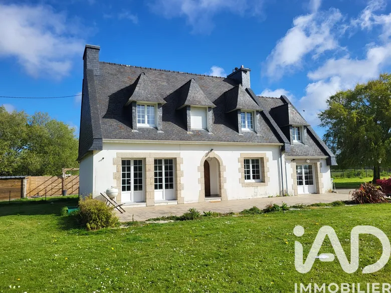 Maison 6 pièces 165 m² · à Plomeur · 165 m² · 325 000 €