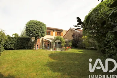 Traditional house in Villecresnes (94440)