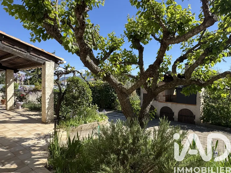 Maison 4 pièces 133 m² · à Pourrières · 133 m² · 519 000 €
