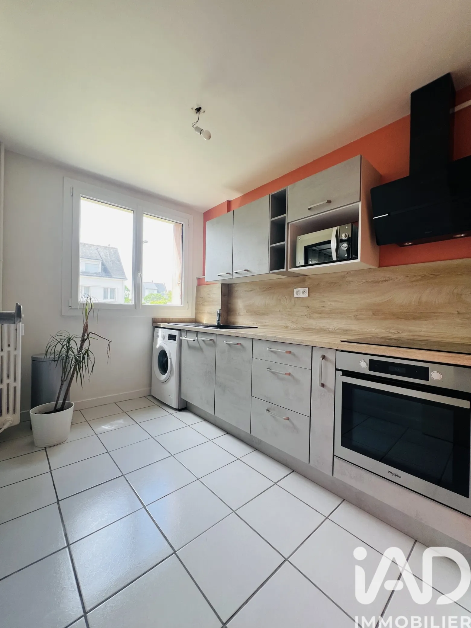 Vente appartement à Saint-Cyr-sur-Loire (37540) : appartement 4 pièces 67 m² - 1923041 — 2