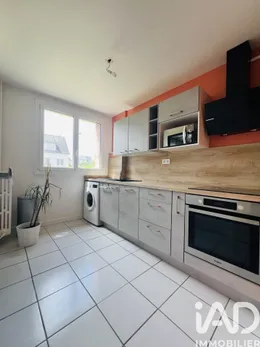 Appartement à Saint-Cyr-sur-Loire (37540)