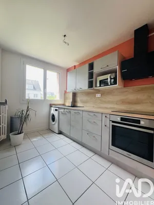 Appartement à Saint-Cyr-sur-Loire (37540)