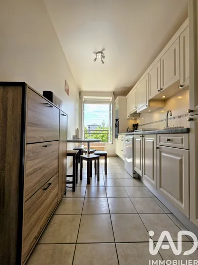 Duplex à Magny-le-Hongre (77700)