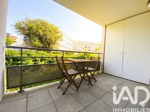 Apartment in Melun (77000)