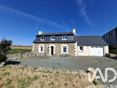 Maison de campagne à Penvénan (22710)