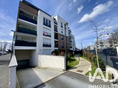 Apartment in Viry-Châtillon (91170)