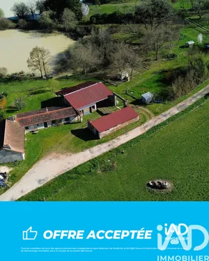 Maison de campagne à MOUSSAC (86150)