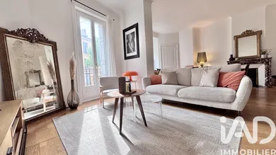 Apartment in Saint-Étienne (42100)