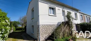 Maison à Essouvert (17400)
