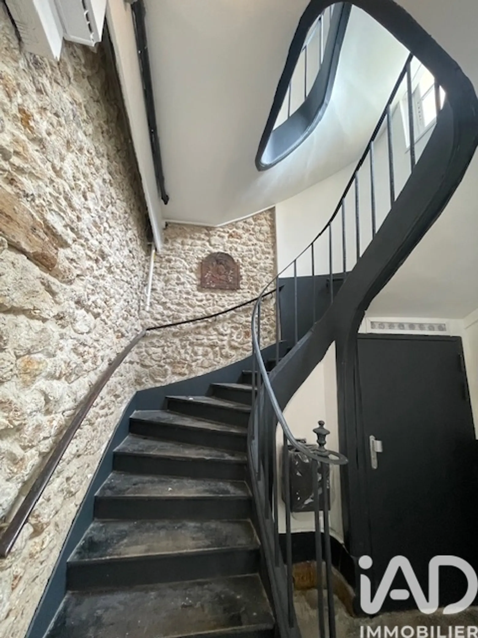 Vente appartement à Villeneuve-Saint-Georges (94190) : appartement 2 pièces 40 m² - 2017364 — 2