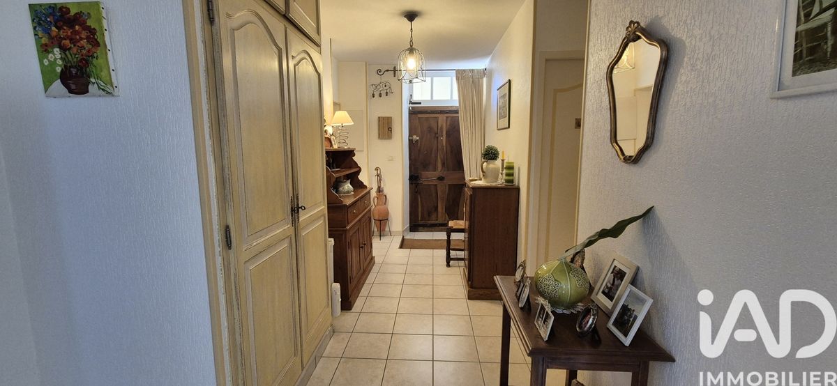 appartement à Chatte