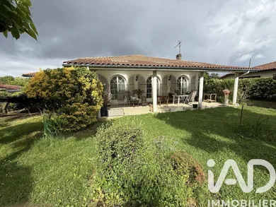 House in Pessac (33600)
