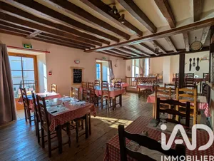 Restaurant in Villaines-la-Gonais (72400)