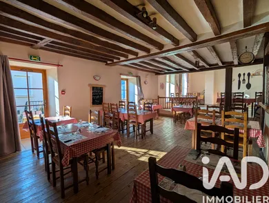 Restaurant in Villaines-la-Gonais (72400)