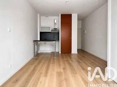 Appartement à Bordeaux (33800)