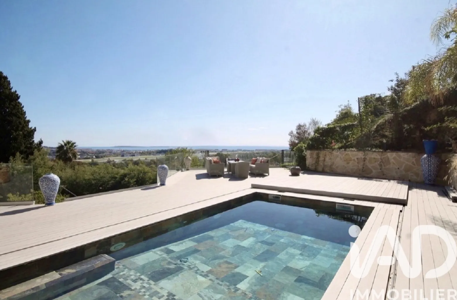 Vente maison à Mandelieu-la-Napoule (06210) : maison traditionnelle 10 pièces 345 m² - 1991302 — 3