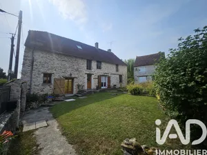 Maison à Jouy-le-Châtel (77970)