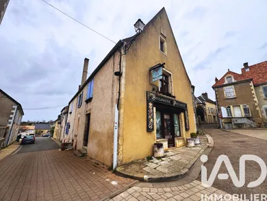 Building in Pouilly-sur-Loire (58150)