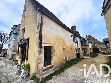 Building in Pouilly-sur-Loire (58150)