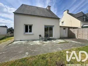 House in Ploumagoar (22970)
