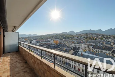 Apartment in Chambéry (73000)