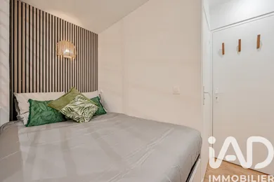 Apartment in Paris (75010)