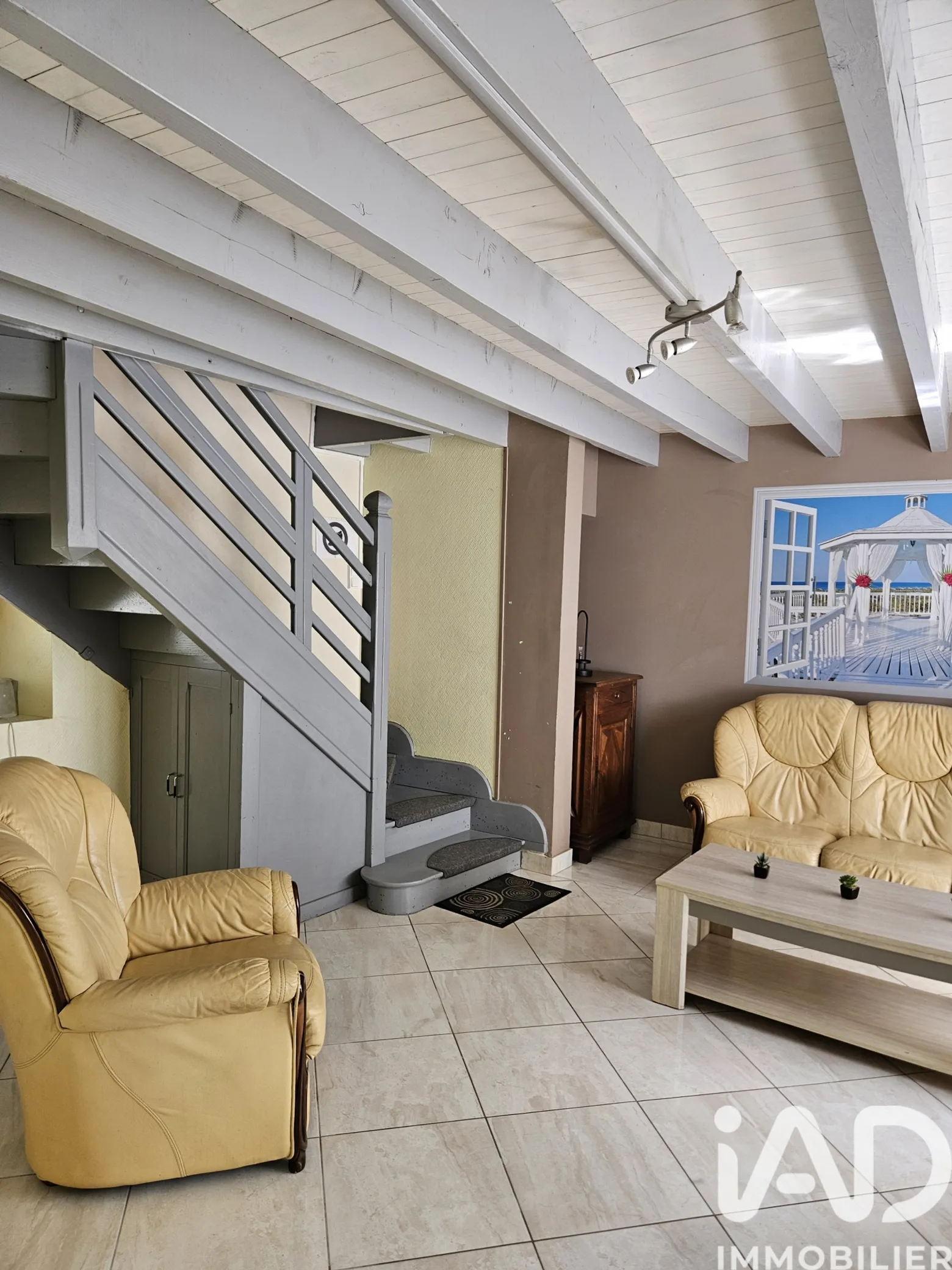 maison à Mirambeau