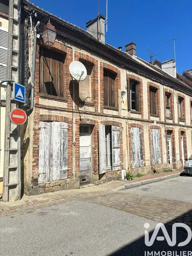 Immeuble à Verneuil d'Avre et d'Iton (27130)