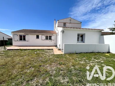 House in Le Fenouiller (85800)