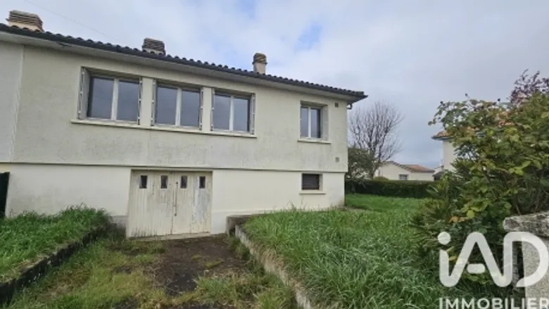 Maison 3 pièces 70 m² · à Ruffec · 70 m² · 102 000 €