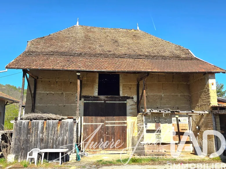 Maison 2 pièces 80 m² · à Pressins · 80 m² · 87 000 €