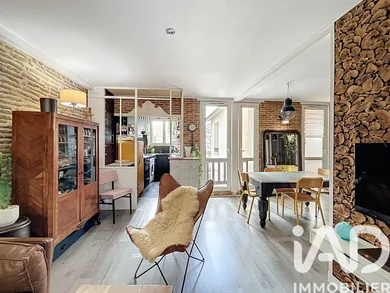 Apartment in Toulouse (31500)