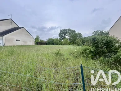 Terrain à bâtir à La Chapelle-Saint-Mesmin (45380)
