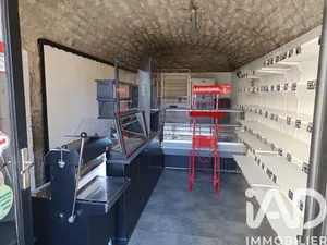 Immeuble à Berrias-et-Casteljau (07460)