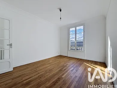 Apartment in Asnières-sur-Seine (92600)