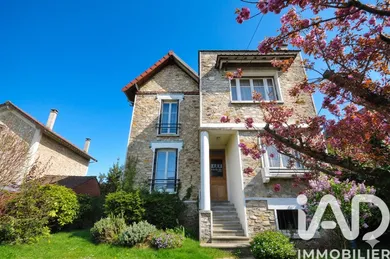 House in Lagny-sur-Marne (77400)