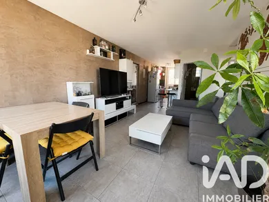 Apartment in La Valette-du-Var (83160)